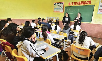 Paraguay mejora  escolaridad, con ventaja femenina y fuerte brecha urbano-rural